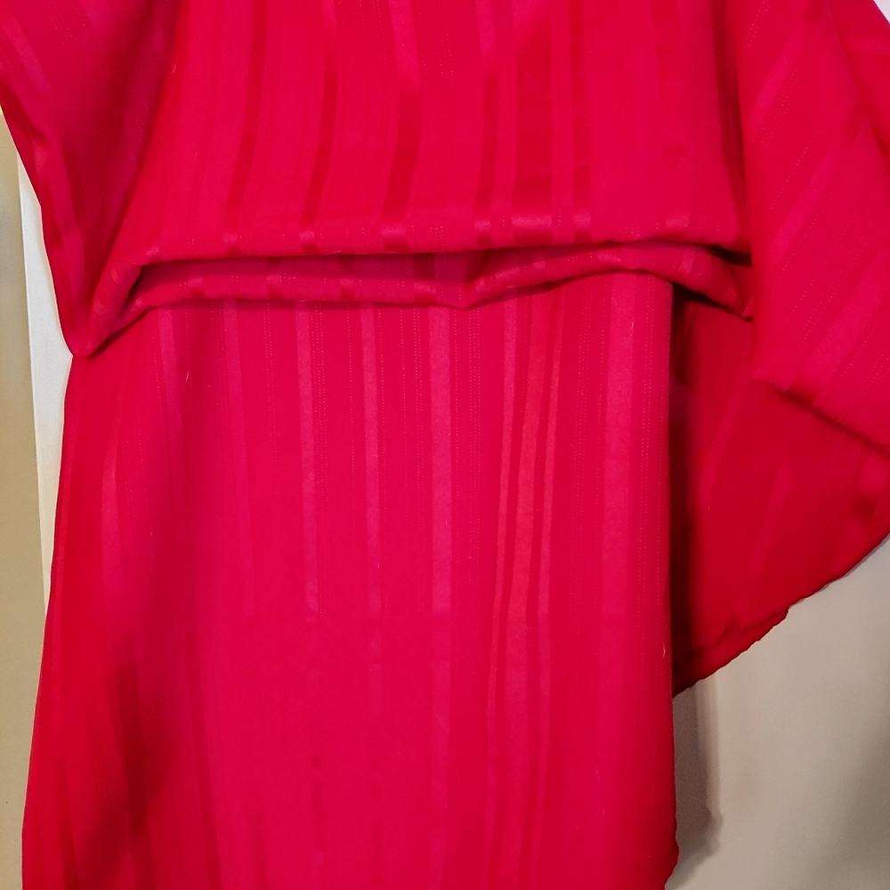 Red Oval Tablecloth